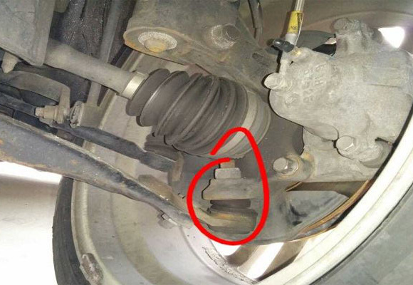 هر انچه که باید درمورد سیبک خودرو بدانید