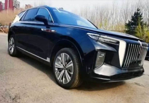 انتشار تصاویر جدیدی از شاسی‌بلند الکتریکی و لوکس هونگچی E115