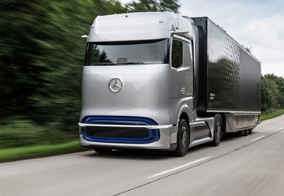 جدید ترین کامیون برقی بنز به بازار آمد