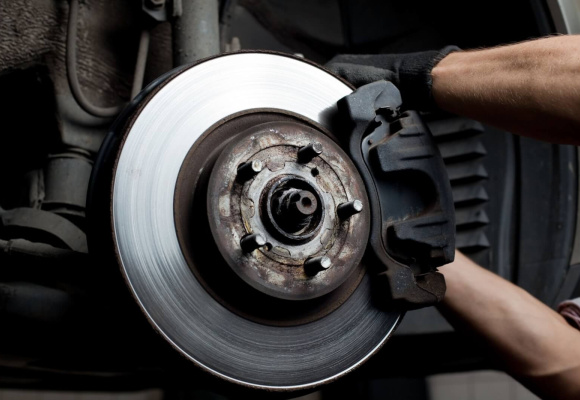 ساده ترین روش تشخیص تمام شدن لنت ترمز