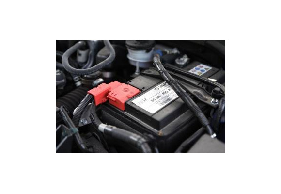 ۵ دلیل اصلی خرابی باتری خودرو