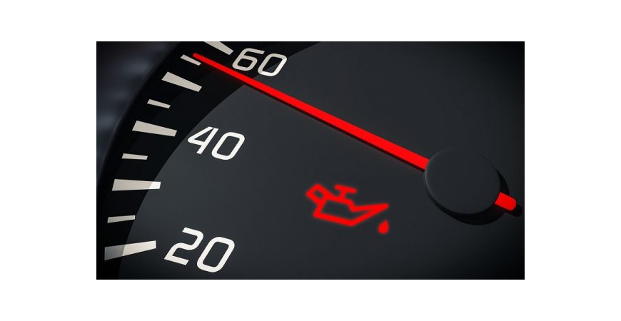 علل روشن شدن چراغ روغن خودرو