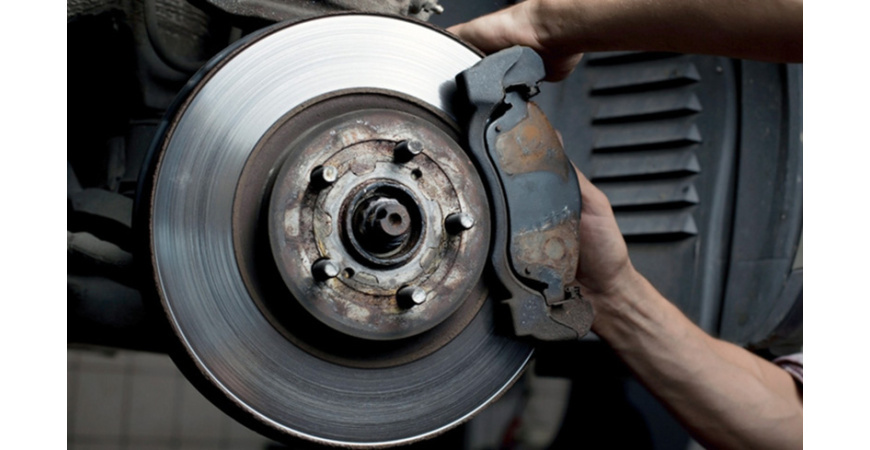 علت صدای سوت لنت ترمز خودرو چیست ؟