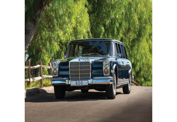 فروش یک مرسدس بنز 600 پولمن بسیار کمیاب