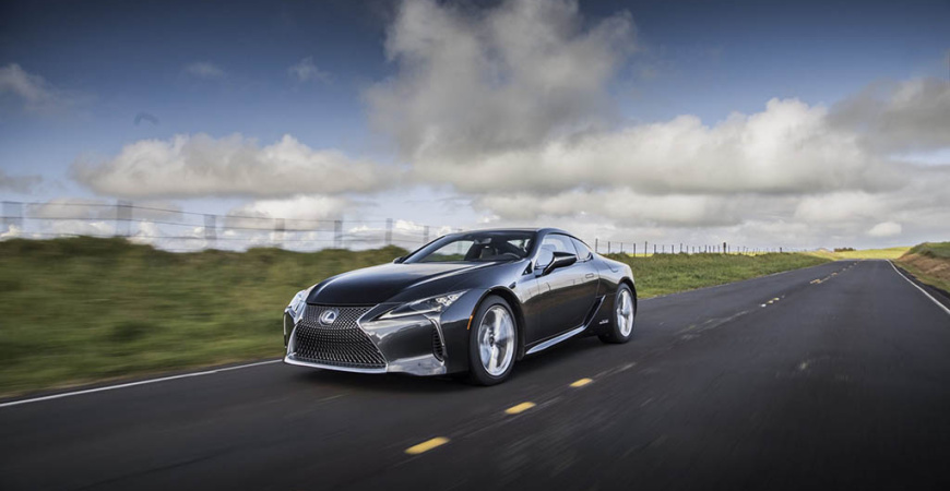 معرفی لکسس LC کوپه 2021، وزن کمتر و ماهیت اسپرت‌تر!