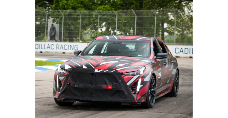 کادیلاک CT5-V بلک‌وینگ با 650 اسب و گیربکس دستی در راه است