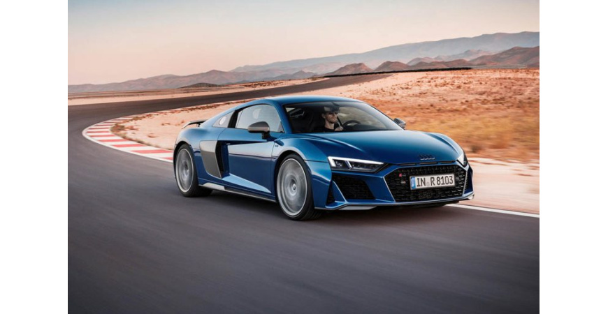 نگاهی به پیشرانه آئودی R8، شاهکار مهندسی!